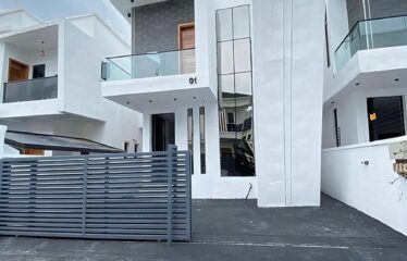 4 BEDROOM  SEMI DETACHED DUPLEX