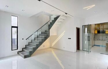4 BEDROOM  SEMI DETACHED DUPLEX
