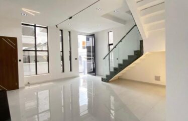 4 BEDROOM  SEMI DETACHED DUPLEX