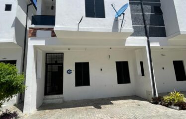 3 BEDROOM TERRACE DUPLEX WITH BQ, with GYM
