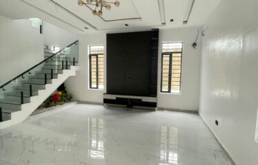 Fully Furnished 2 bedroom Apartment with Elevator