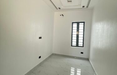 Fully Furnished 2 bedroom Apartment with Elevator