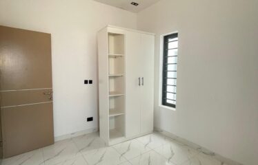 Fully Furnished 2 bedroom Apartment with Elevator