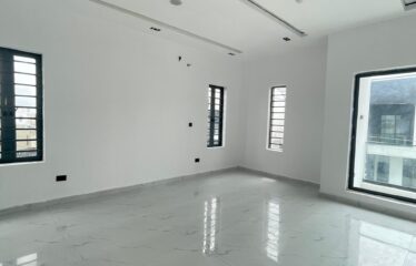 Fully Furnished 2 bedroom Apartment with Elevator