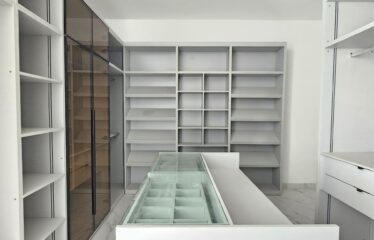 Spacious 1 & 2  Bedroom Apartment/Maisonette