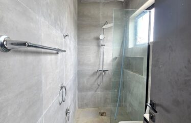 Luxurious 5 Bedroom Fully Detached with Bq