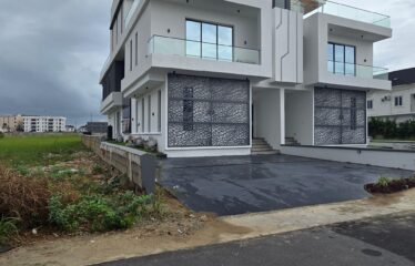 6 Bedroom Fully Detached Duplex with Bq, Swimming Pool and Cinema