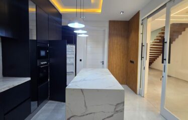 6 Bedroom Fully Detached Duplex with Bq, Swimming Pool and Cinema