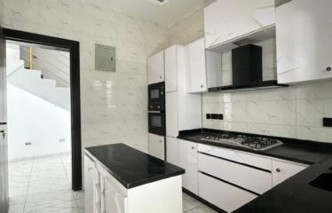 4bedroom fully detached with an ante room and bq