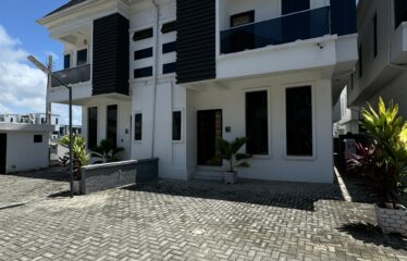 4bedroom fully detached with an ante room and bq