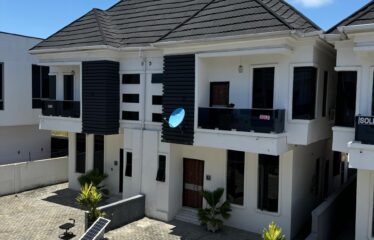 4bedroom fully detached with an ante room and bq