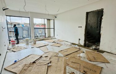 2/3 Bedroom Apartment plus Gym and Generator