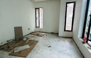2/3 Bedroom Apartment plus Gym and Generator