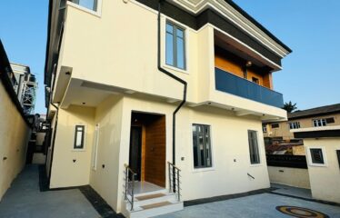 5 Bedroom Fully Detached Duplex plus Bq  with range of features