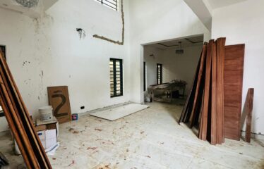 5 Bedroom Fully Detached Duplex plus Bq  with range of features