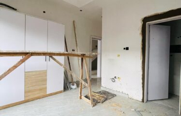 3 Bedroom Apartment plus Bq in secured environment.