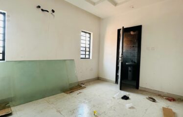 Astonishing Newly Built 5 Bedroom Fully Detached House