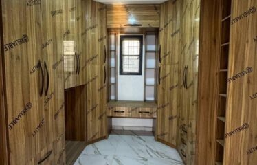 3 Bedroom Apartment in a well secured neighborhood