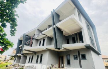 Breathtaking 4 Bedroom Semi Detached Duplex Plus Bq in a Prime Estate.