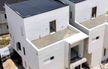 DARIANN COURT- Epe Expressway