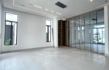 FULLY DETACHED DUPLEX WITH LUXURY INTERIOR, 24hrs ESTATE SECURITY AND BQ
