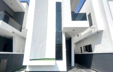 FULLY DETACHED DUPLEX WITH STAIRCASE MOTION SENSOR LIGHT, SWIMMING POOL, TV CONSOLES AND BQ