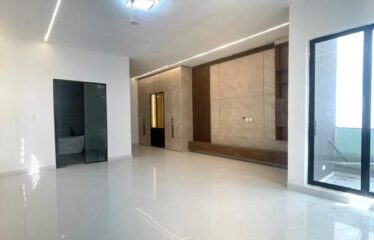 FULLY DETACHED DUPLEX WITH STAIRCASE MOTION SENSOR LIGHT, SWIMMING POOL, TV CONSOLES AND BQ