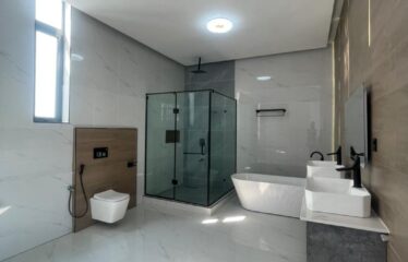 FULLY DETACHED DUPLEX WITH LUXURY INTERIOR, 24hrs ESTATE SECURITY, CINEMA, EQUIPPED GYM, OPEN TOP TERRACE, SWIMMING POOL AND BQ