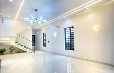 FULLY DETACHED DUPLEX WITH STAIRCASE MOTION SENSOR LIGHT, SWIMMING POOL, TV CONSOLES AND BQ