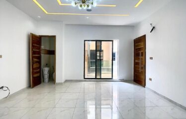 SEMI DETACHED DUPLEX WITH LUXURY INTERIOR, INVERTER AND BQ FOR SALE. CHEVRON LEKKI, LAGOS.