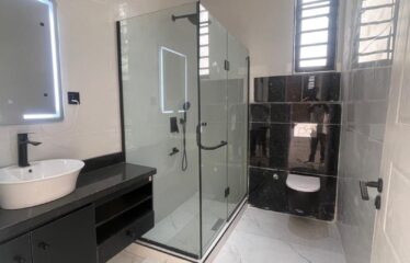 FULLY DETACHED DUPLEX WITH LUXURY INTERIOR, SWIMMING POOL, 24hrs ESTATE SECURITY AND BQ FOR SALE CHEVRON LEKKI