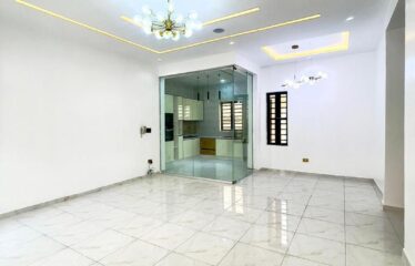 SEMI DETACHED DUPLEX WITH LUXURY INTERIOR, INVERTER AND BQ FOR SALE. CHEVRON LEKKI, LAGOS.