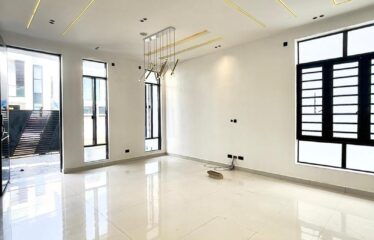 WELL BUILT SEMI DETACHED DUPLEX WITH BQ FOR SALE. IKOTA LEKKI, LAGOS