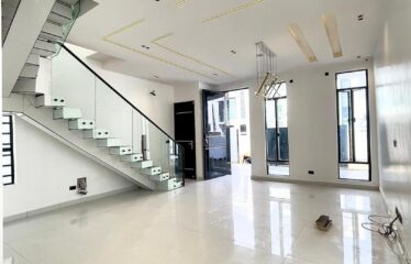 WELL BUILT SEMI DETACHED DUPLEX WITH BQ FOR SALE. IKOTA LEKKI, LAGOS