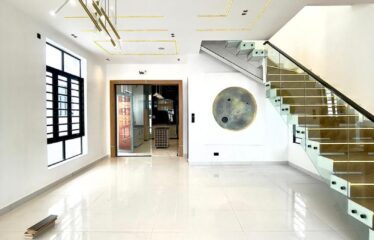 WELL BUILT SEMI DETACHED DUPLEX WITH BQ FOR SALE. IKOTA LEKKI, LAGOS