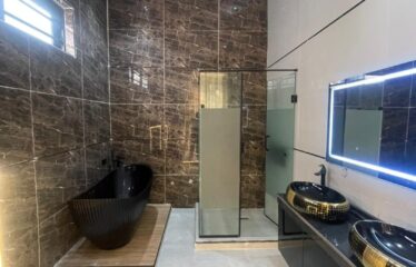 FULLY DETACHED DUPLEX WITH LUXURY INTERIOR FOR SALE, CHEVRON LEKKI