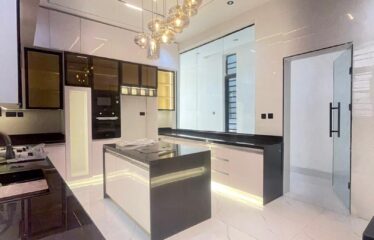 FULLY DETACHED DUPLEX WITH LUXURY INTERIOR, SWIMMING POOL, 24hrs ESTATE SECURITY AND BQ FOR SALE CHEVRON LEKKI