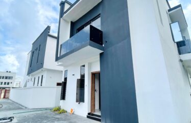 LUXURY SPACIOUS TERRACE DUPLEX WITH BQ FOR SALE AT AJAH LEKKI LAGOS