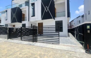 FULLY DETACHED DUPLEX BUILT ON TWO FLOORS, ROOFTOP AND BQ CHEVRON LEKKI LAGOS.