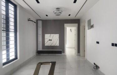 LUXURY WELL FINISHED FULLY DETACHED DUPLEX WITH SWIMMING POOL FOR SALE AT CHEVRON LEKKI LAGOS