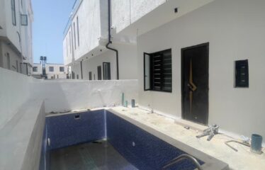 LUXURY WELL FINISHED FULLY DETACHED DUPLEX WITH SWIMMING POOL FOR SALE AT CHEVRON LEKKI LAGOS