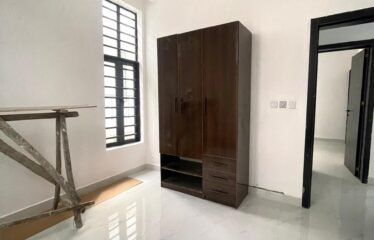 FULLY DETACHED DUPLEX WITH BQ 4 BED, 4 BATH, FOR SALE AT CHEVRON