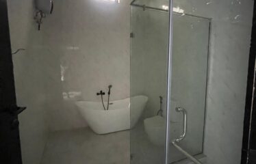 FULLY DETACHED DUPLEX WITH BQ 4 BED, 4 BATH, FOR SALE AT CHEVRON