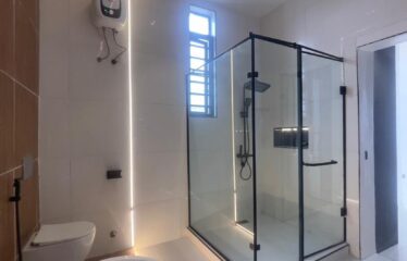 FULLY DETACHED DUPLEX WITH A SPACIOUS LIVING ROOM, SWIMMING POOL, TV CONSOLE AND BQ