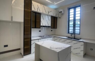 FULLY DETACHED DUPLEX WITH A SPACIOUS LIVING ROOM, SWIMMING POOL, TV CONSOLE AND BQ